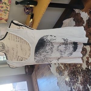 White, Skull Tanktop